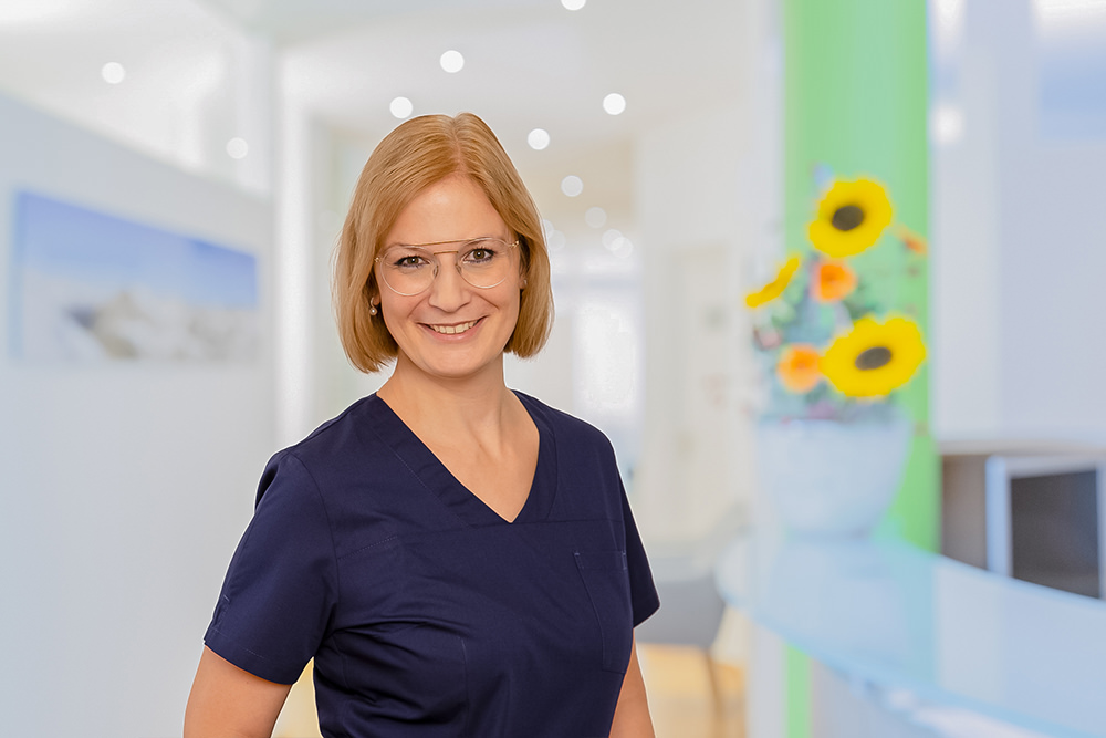 Zahnarzt Pfaffenhofen - Team - Portrait von Zahnärztin Dr. Hörauf