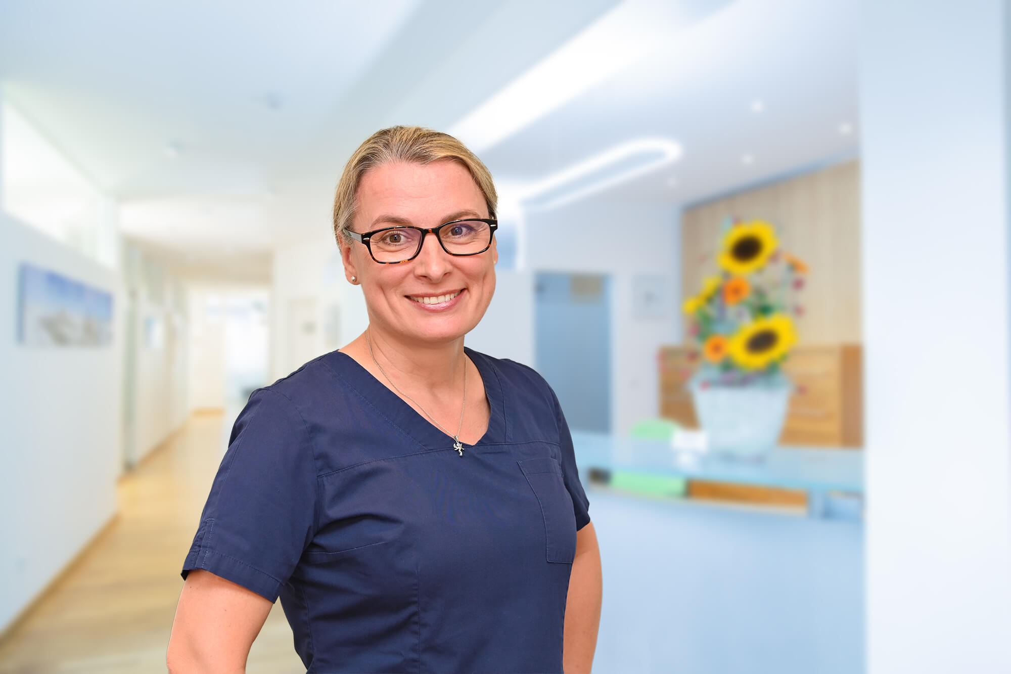 Zahnarzt Pfaffenhofen - Dr. Hörauf - Team - Portrait von Gisela Reith